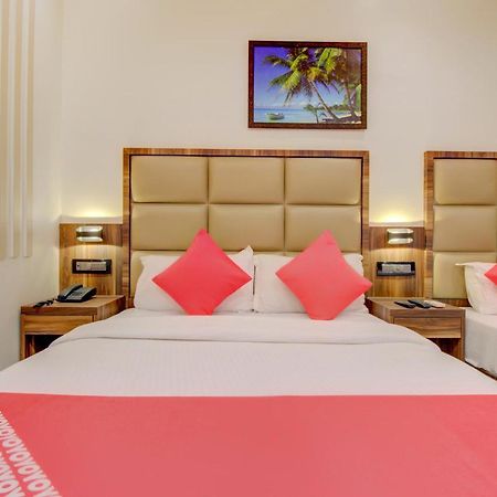 Oyo 76180 Hotel Meriton Bombay Eksteriør billede